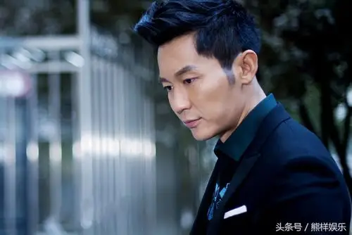 李晨的家庭背景(李晨自曝神秘家庭背景 )