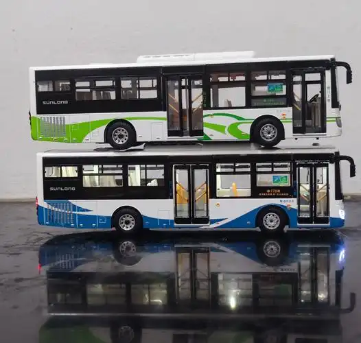 上海公交玩具车申龙客车模型金属合金男孩大号灯光6109定制