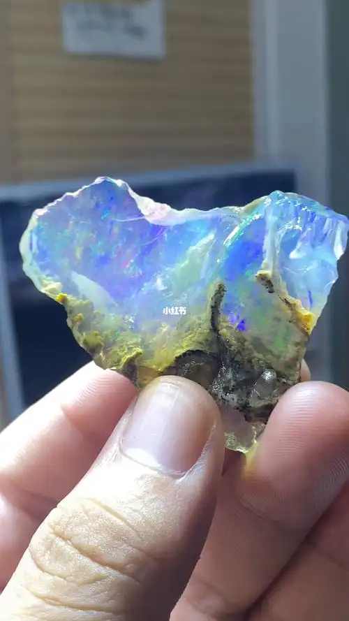 埃塞俄比亚欧泊原石.