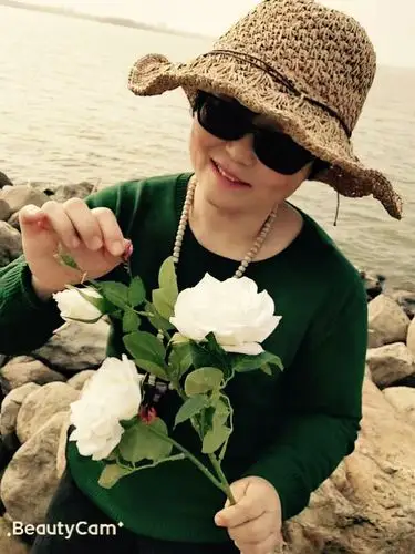 一抹释然的微笑