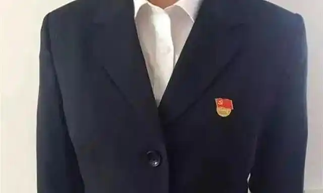 蒲城法院:主动亮身份 带头作表率