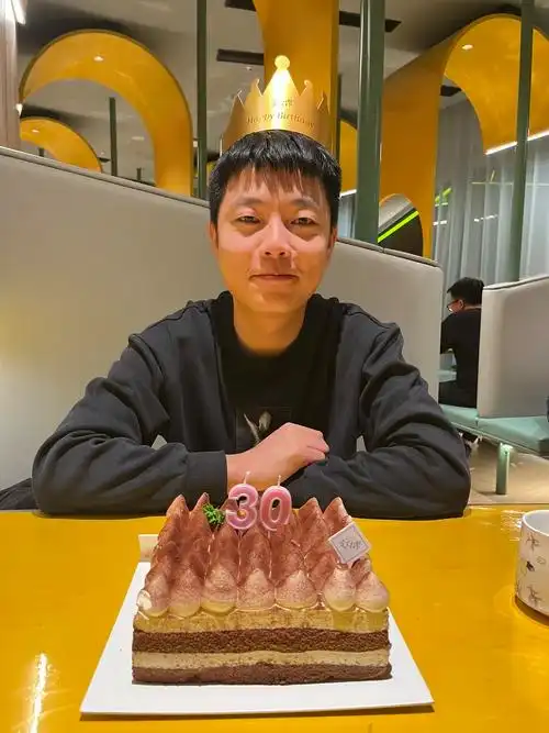 过生日要有仪式感 #happybirthday  奔三了, - 抖音