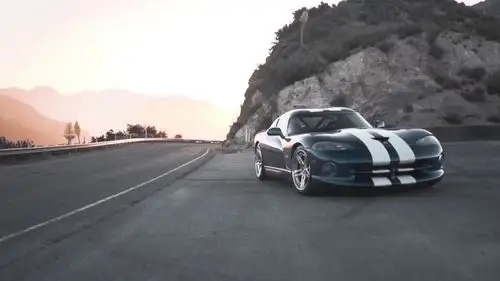 速度与激情电影那些车,道奇蝰蛇dodge viper