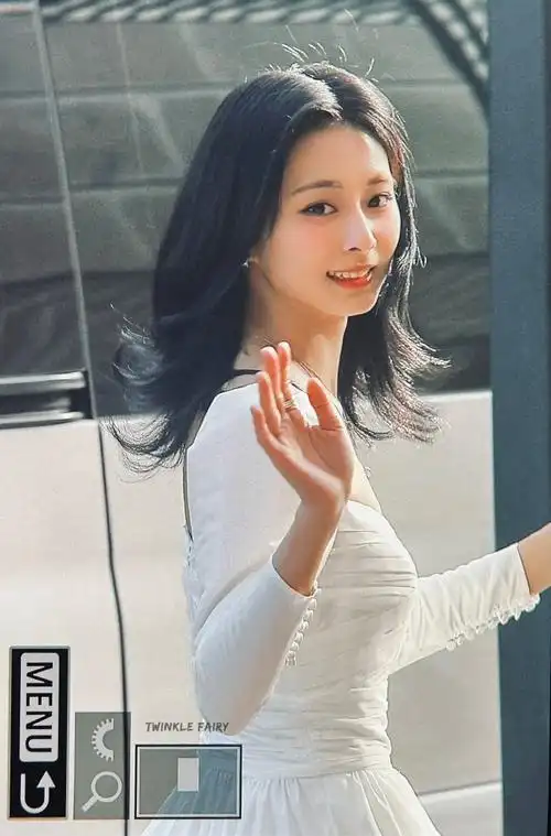 twice超话97#momo平井桃1109生日快乐#  231108 推更新子瑜 damiani