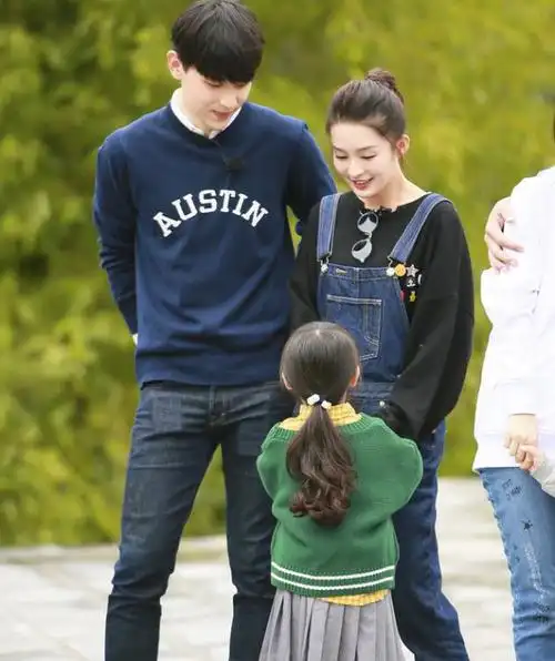 李沁邓伦当夫妻是什么情况