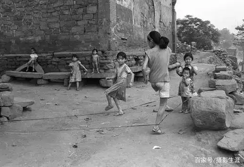 老照片:1995年豫西山区乡村儿童日常生活