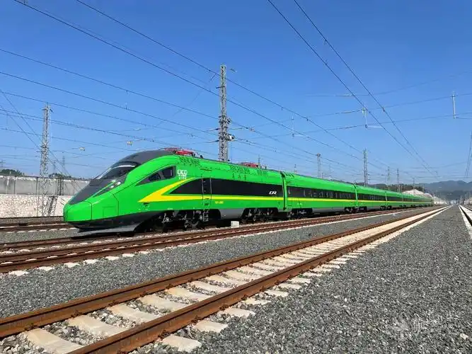 复兴号绿巨人正式进场金台铁路即将开通运营