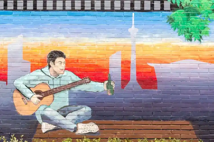 情人节和我在成都的街头走一走不谈赵雷只谈情