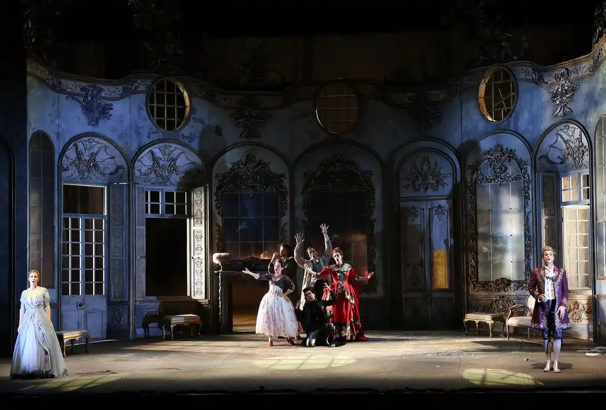 意大利斯卡拉歌剧院举行"开门排练"