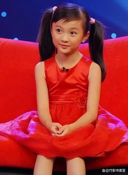 被"交换人生"15年后,林妙可杨沛宜的人生处境,差距一目了然