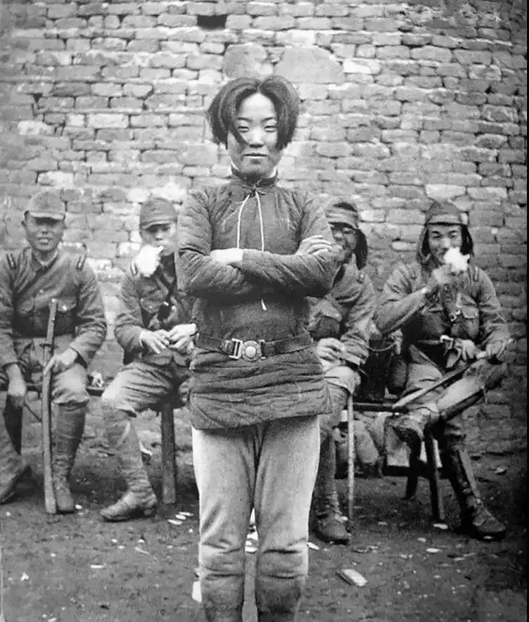 中国人民革命烈士永垂不朽.一张张让人泪目的图片#人民有信仰国 - 抖