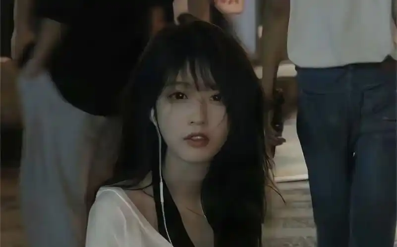 "每日一捅,难不心动"【蛇姐/佘颖欣】