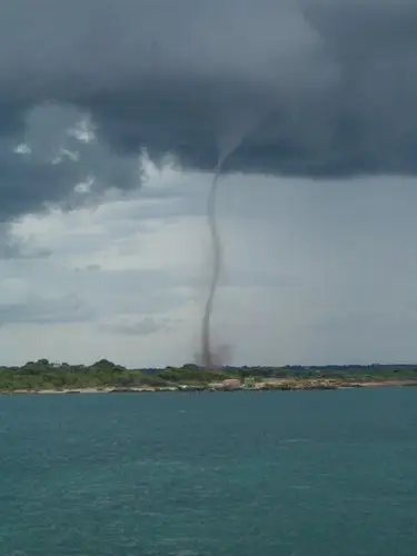 龙卷风图片17