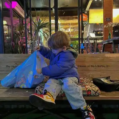 【男头】【鲨鱼齿小男孩】马克(3)_微信头像_我要个性网