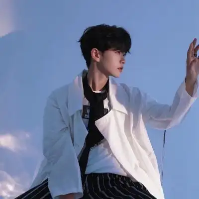 高清帅气的清新男神头像图片