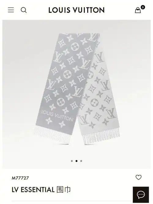 觉得很温柔应该好搭配后来一下子被雾霾蓝灰色吸引了眼球,也很特别