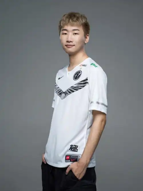 小钰星朋友ning私生活秘密大公开现场飙戏爆笑不停