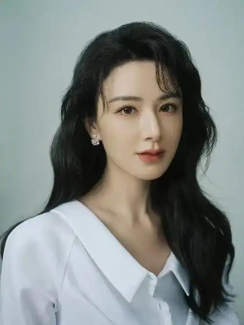 薇娅,不下牌桌!