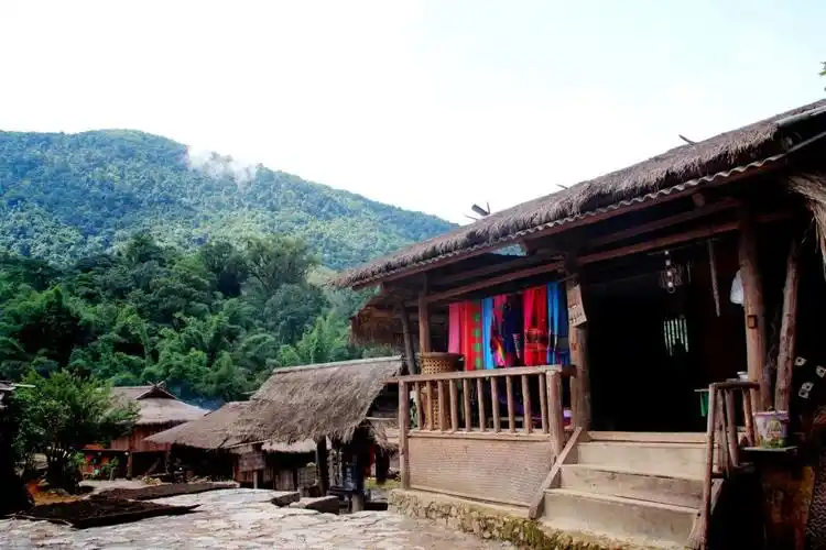 重温!《云南虫谷》取景地翁丁佤寨,大火烧毁前的旅行记忆