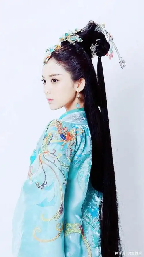 古力娜扎:古灵精怪,全力以赴,婀娜多姿,稳扎稳打