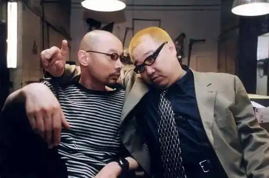 原创英达对长子巴图不闻不顾对二儿子宠爱有加曾与宋丹丹撕破脸