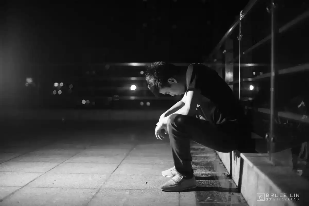 s抖音号zhao1965890来源:全网男人伤心流泪图片带音 - 抖音