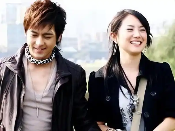 曾爆火的台湾偶像剧,男主混的都不怎样,女主颜值依旧在线