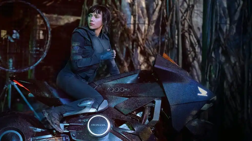 《攻壳机动队》草薙素子,剧照图片,高清壁纸,欧美影视-回车桌面