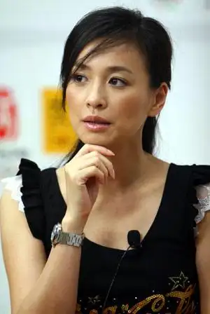 张庭做客搜狐定婚期澄清已秘密结婚传闻