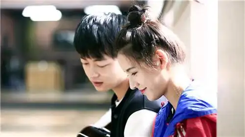 《一年级》杠杠:张予曦万国鹏日久生情!