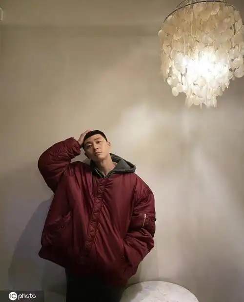 朴叙俊ins朴叙俊ins日常穿搭