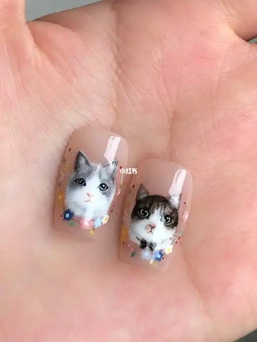 手绘猫咪美甲