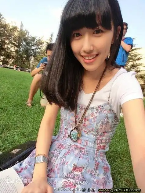 人大女神康逸琨男友华汉是谁