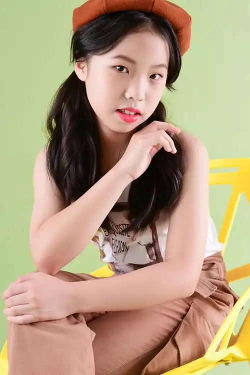 veen的儿童摄影作品《10岁》