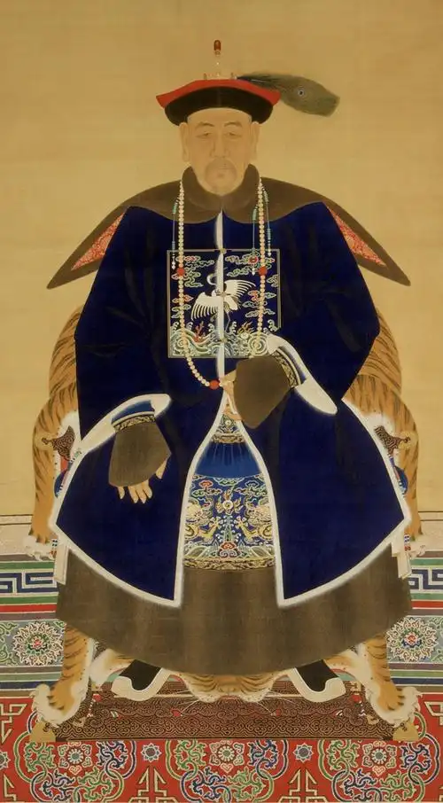 未穿朝褂的博果铎朝服像(亲王朝服)——除了龙,蟒