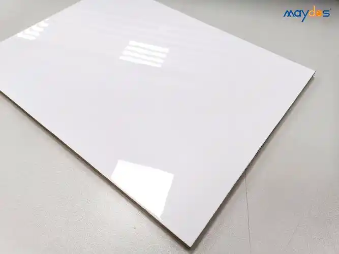 描述描述:maydos超透明木材清漆是一种高质量的紫外线固化硬质面漆