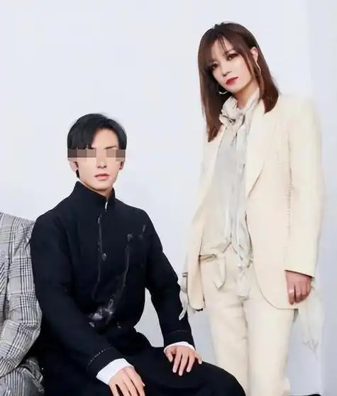 李晟演技获赞,赵薇昔日辉煌成讽刺