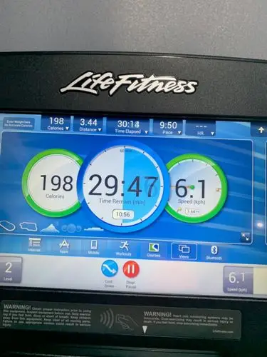 跑步机 共运动5公里