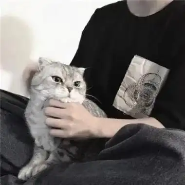 男生深沉有内涵的头像高清深沉的头像男真实图片