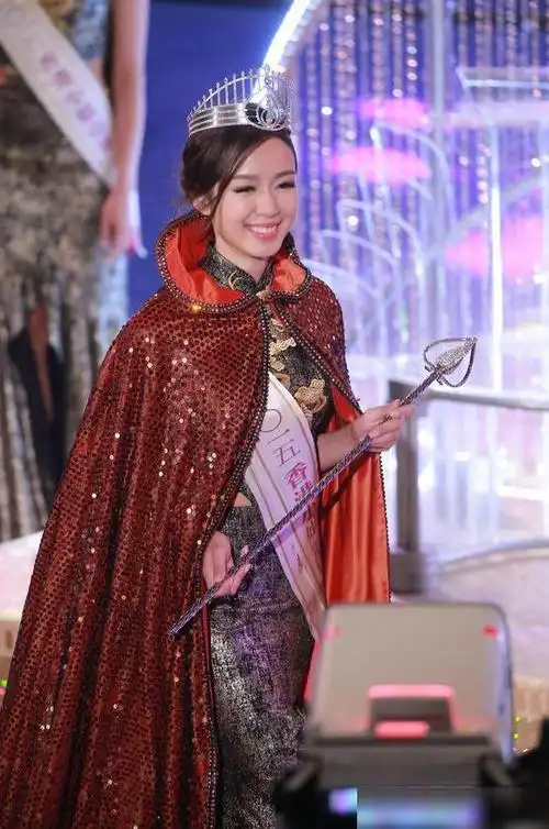 黄嘉雯夺2019年香港小姐冠军最近十届港姐冠军谁最美