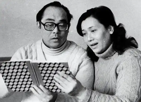 回顾中国夜莺:耗时6天追夫,丈夫去世后,她独守骨灰盒生活16年