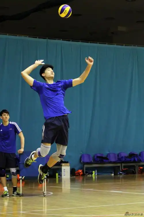 u23国家男排秦皇岛备战_高清图集_新浪网