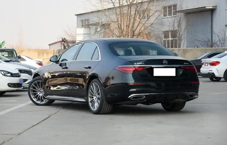 动力方面,2021款奔驰s级除了s500l保留了3.