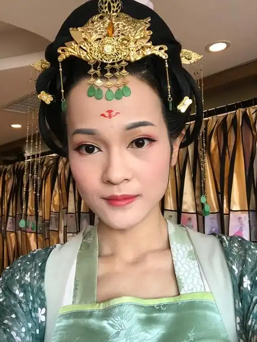 盘子女人坊摄影