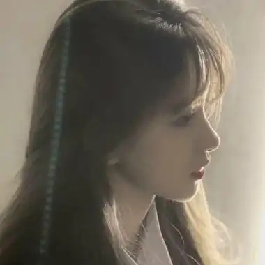 超萌侧脸女生精致真人头像一眼就让你喜欢上的美女