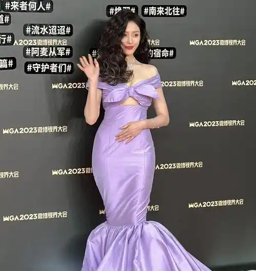 北京这一晚,各路女明星的红毯生图,拯救了我的容貌焦虑症