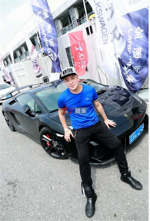 90后富二代开千万豪车报名选秀称有钱和梦想无关