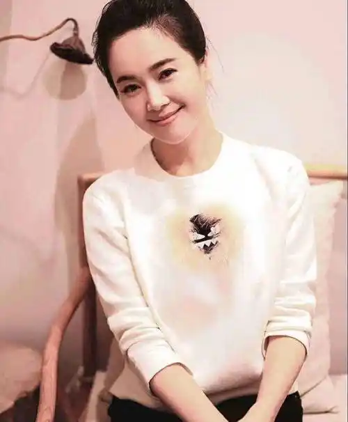 解密当红妈妈的魅力与风采_左小青_部分_时尚