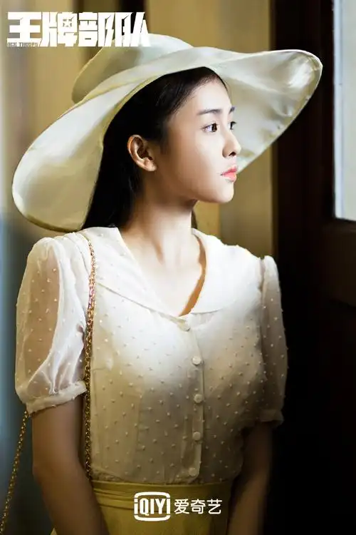 演员白鹿实力为王待播剧《北上》《白月梵星》2023年《宁安如梦》