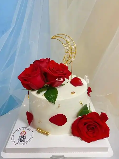 女王节玫瑰蛋糕浪漫主义华人蛋糕定制